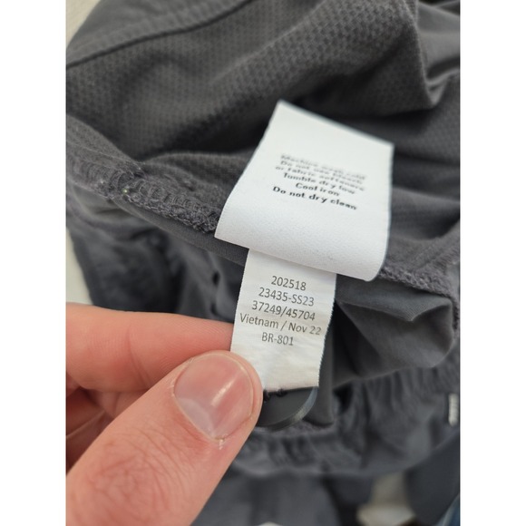 REI Co-Op Sahara Convertible Pants Womens 10 Gray Zip Off Cargo Hiking Outdoor - Picture 10 of 15